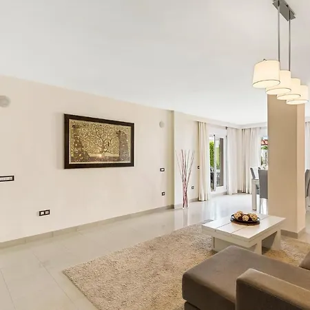 Lovely In With Kitchen *