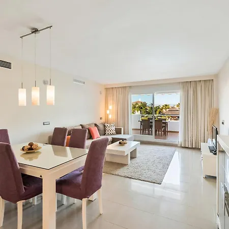 Lovely In With Kitchen Apartment Estepona