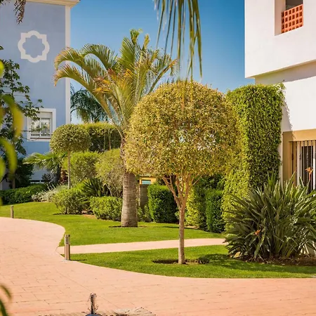 Apartment Lovely In With Kitchen Estepona